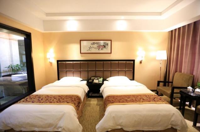 Jinan Yue Ming Xuan Hotel ג'ינאן מראה חיצוני תמונה