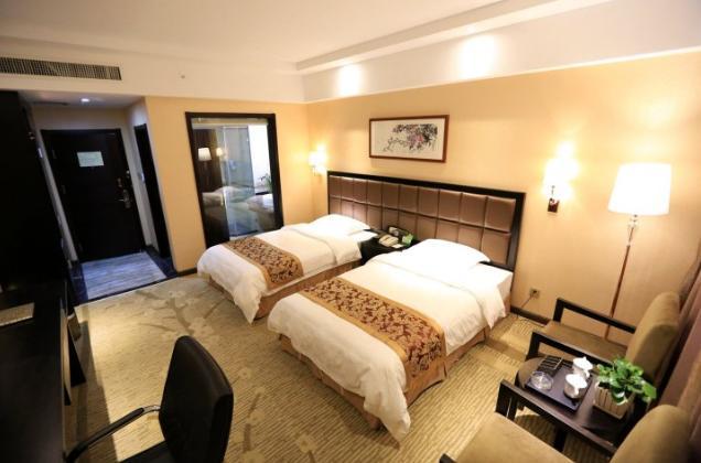 Jinan Yue Ming Xuan Hotel ג'ינאן מראה חיצוני תמונה